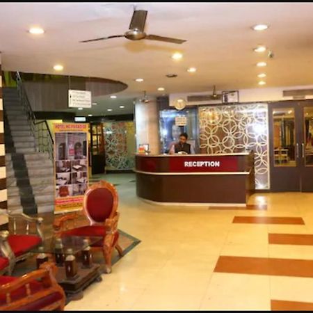Hotel Ng Paradise Jagādhri Екстериор снимка